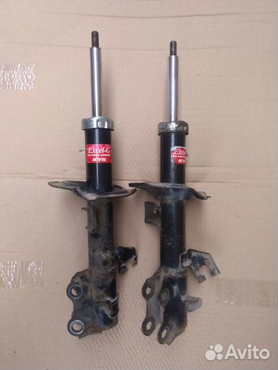 Стойки передние