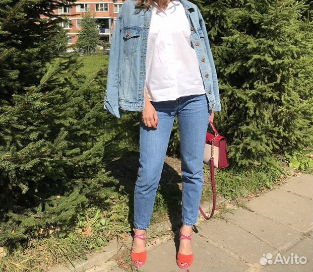 Джинсы в комплекте 2 штук от бренда Pull&Bear