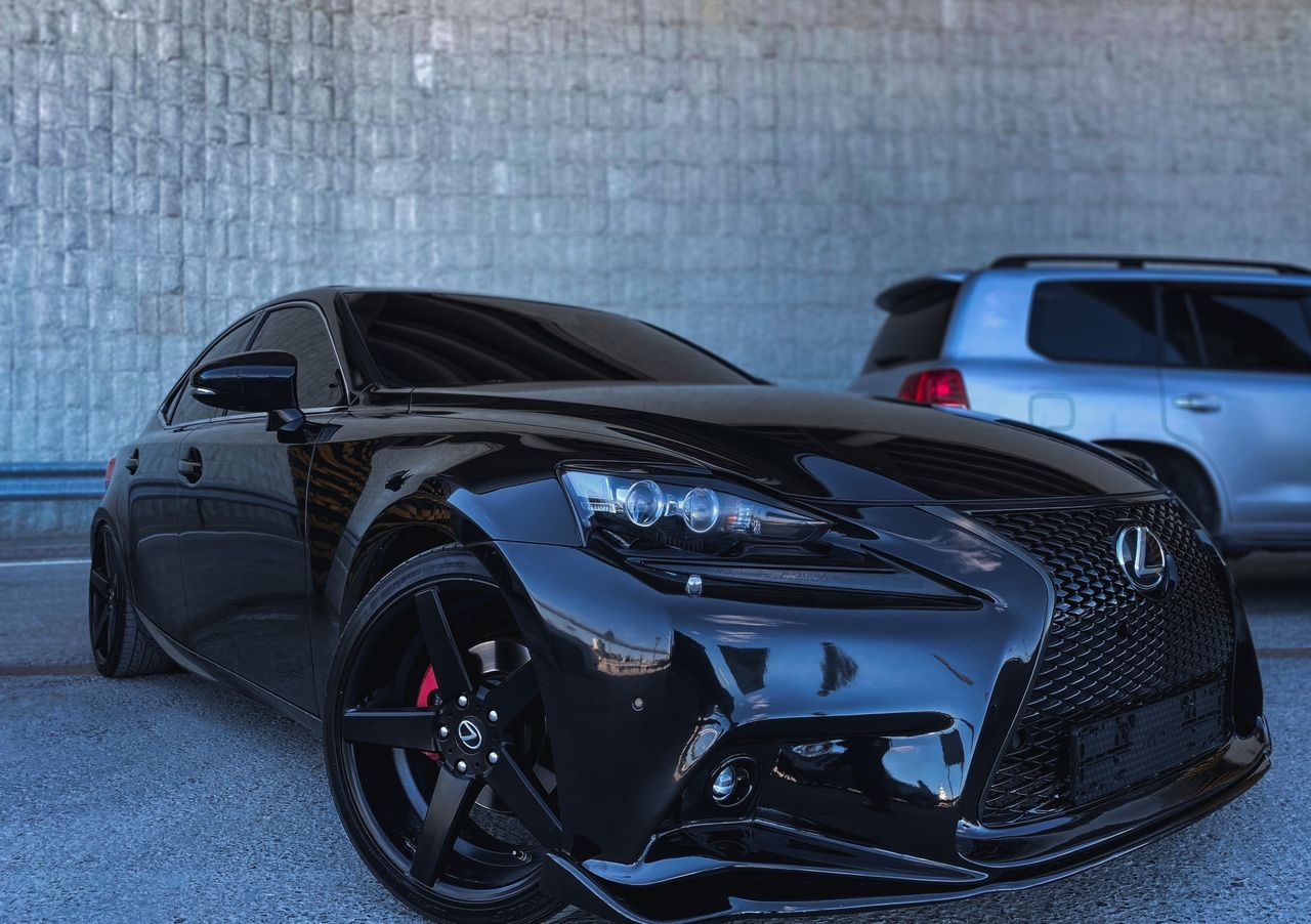 Lexus IS: фото владельца