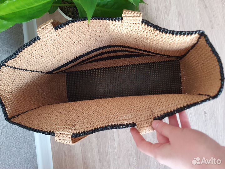 Сумка женская из рафии