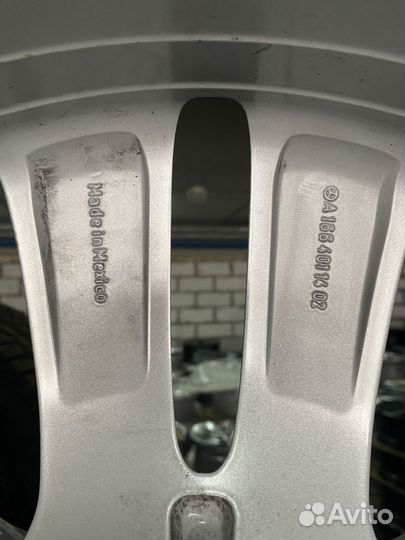 R20 Pirelli Scorpion Winter 275/50, PCD 5x112 DIA 66.6