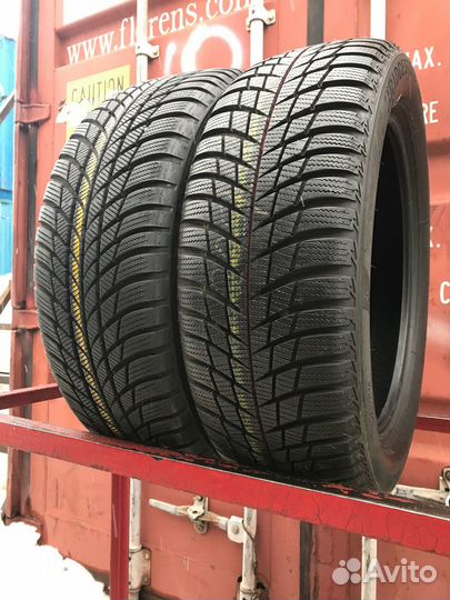 Bridgestone Blizzak LM-001 205/55 R17