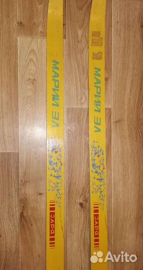 Беговые лыжи деревянные
