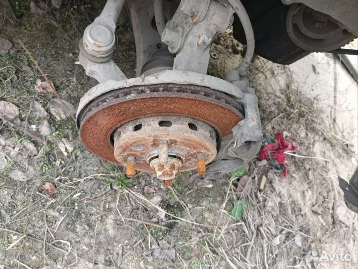 Задние барабаны ступица KIA sephia kia shuma