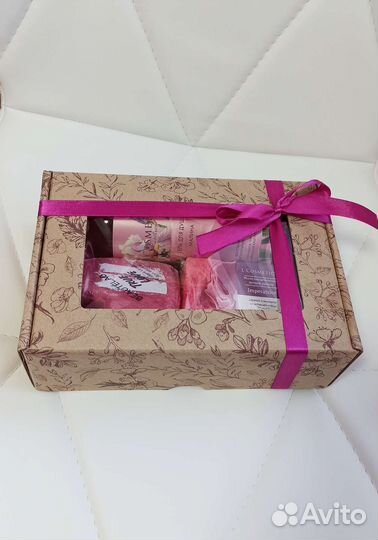 Подарок, подарочный набор