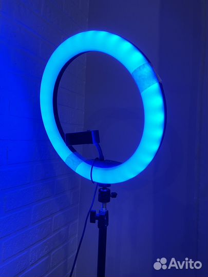 Кольцевая лампа 26 см