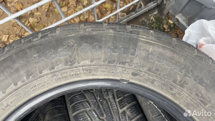 Nokian Tyres Hakkapeliitta R 235/60 R17 106R