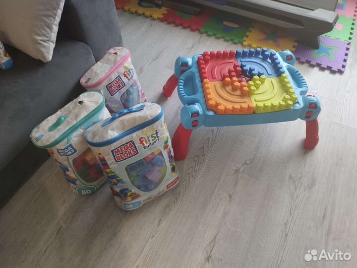 Конструктор Mega Bloks+ стол