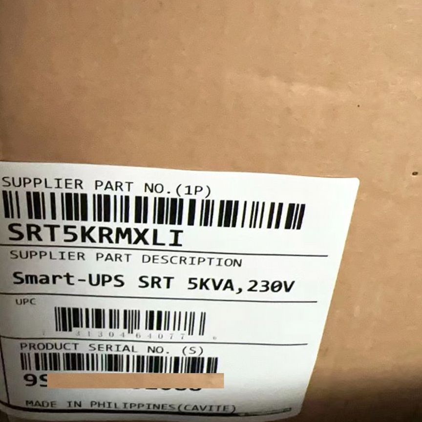 [SRT5KRMXLI] Ибп Apc Вкл. Ap9631 С Датчиком + Рельсы Srt5krmxli