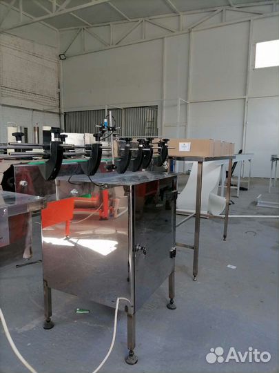 Этикетировочный станок для самоклейки Лот. 102