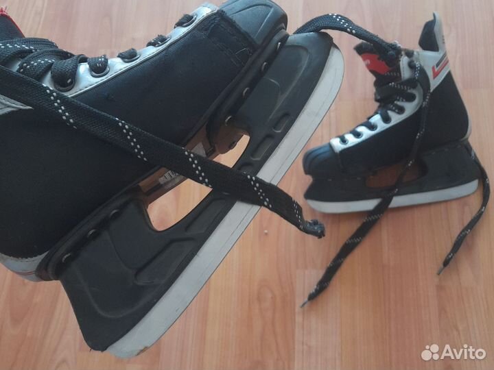 Коньки хоккейные Alex