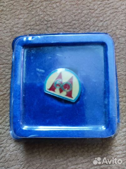 Значек 60 лет метрополитена Москвы