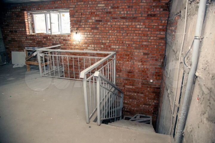 2-к. квартира, 73,9 м², 1/5 эт.