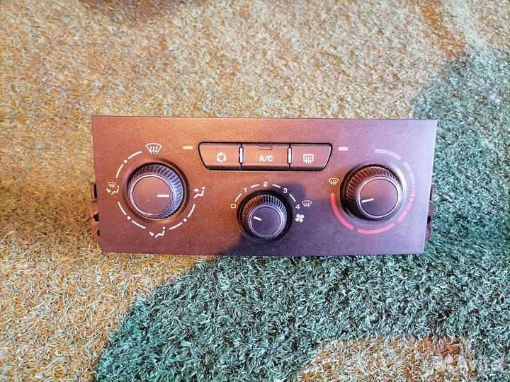 Блок управления климат-контролем N108225D Peugeot