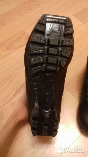 Лыжные ботинки детские