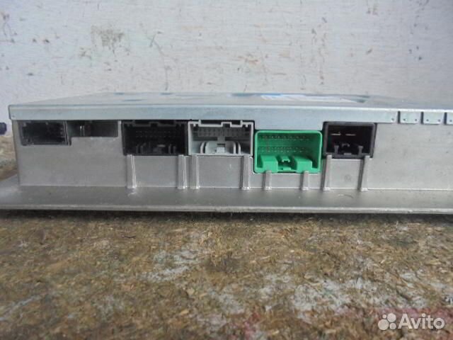 Усилитель звука Land Rover Discovery 3 LA XQK50009