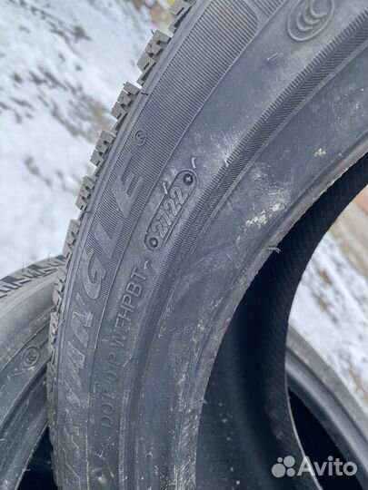 Triangle IcelynX TI501 235/45 R18