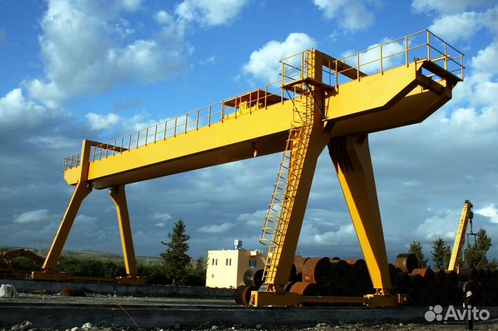 Кран козловой 4.5м 2т