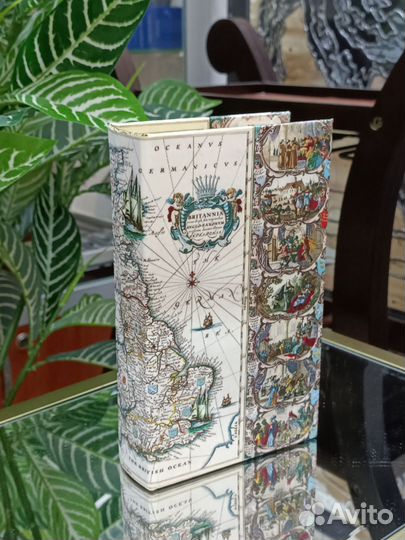 Книга -сейф