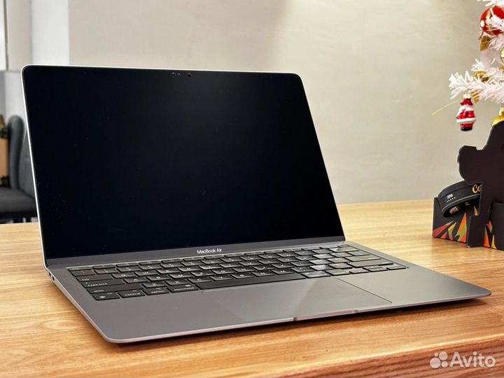 MacBook Air M1 8/256Гб, Space Gray