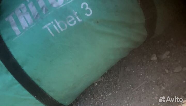 Палатка трехместная