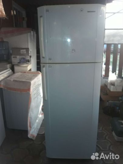 Холодильник Samsung full no frost