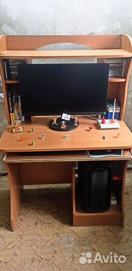 Компьютерный стол бу