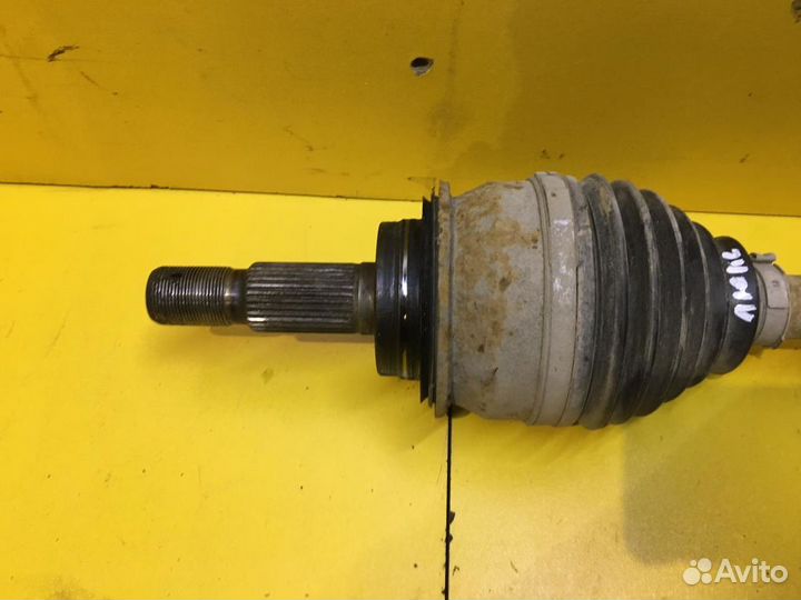 Полуось передняя правая Toyota Hilux Surf N210 200