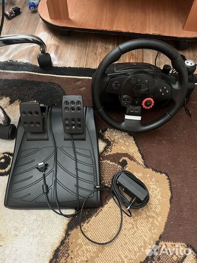 Игровой руль logitech