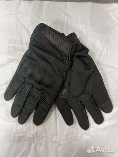 Перчатки тактические