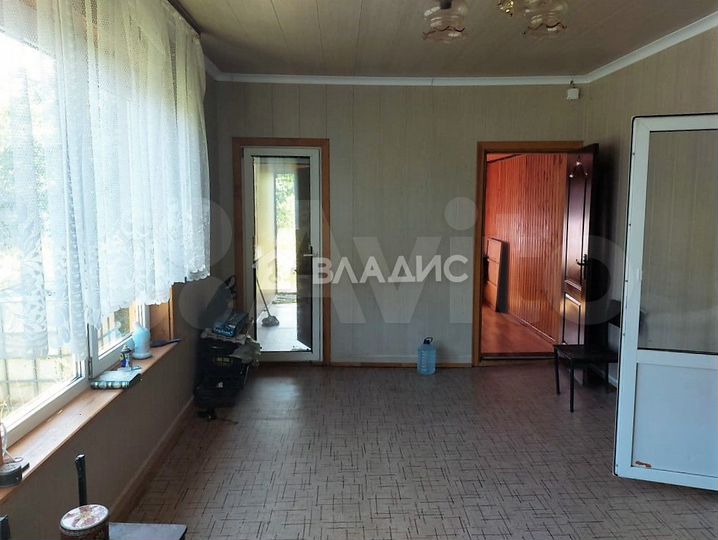 Дом 67,3 м² на участке 10,9 сот.