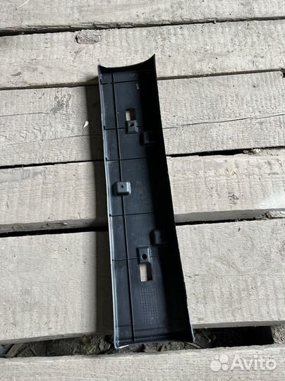 Крепление номерного знака