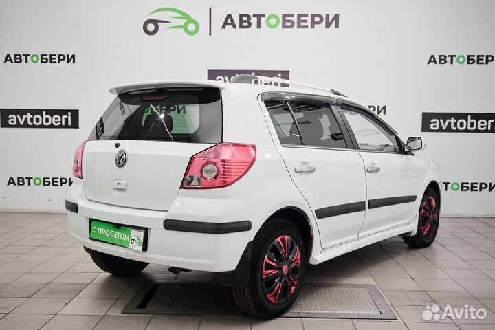 Geely MK Cross, 2013