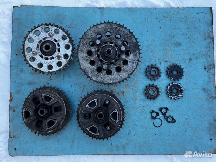 Запчасти зид Пилот