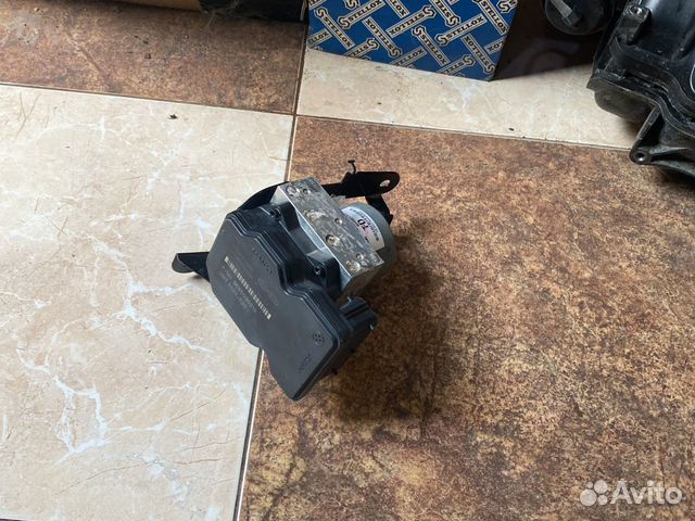 Блок насос ABS абс Kia Optima 2,4 G4KE