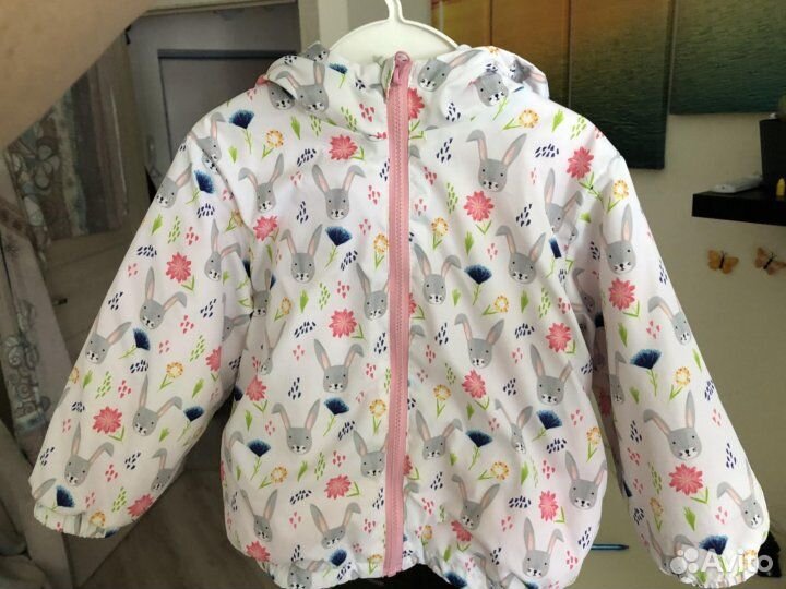 Ветровка для девочки