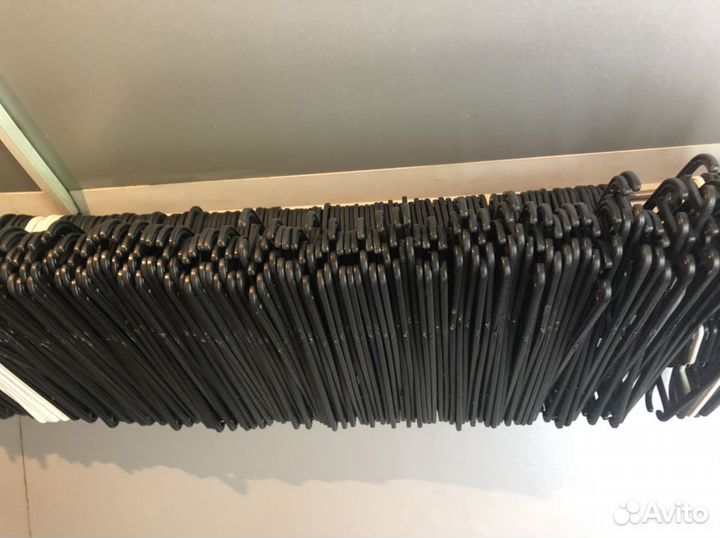 Вешалки для одежды