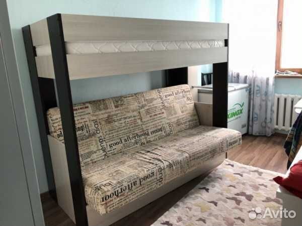 Кровать двухьярусная