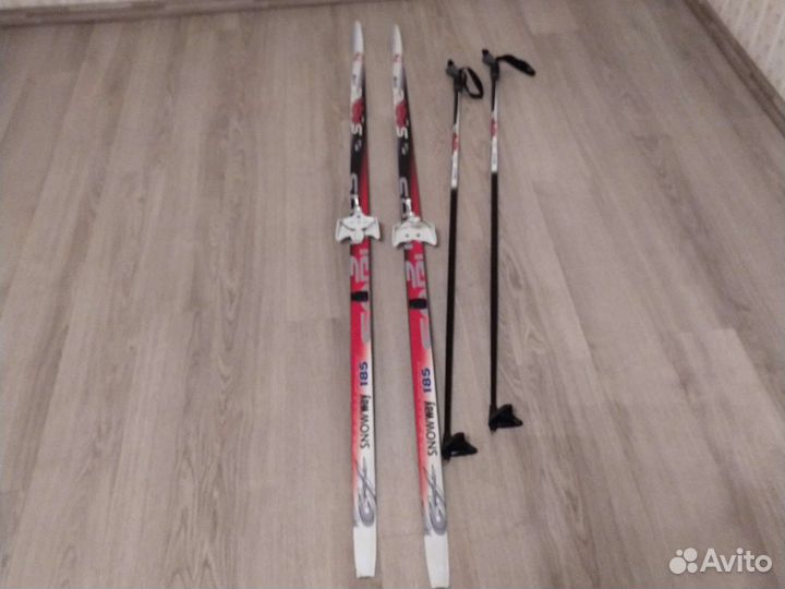 Лыжи беговые с ботинками