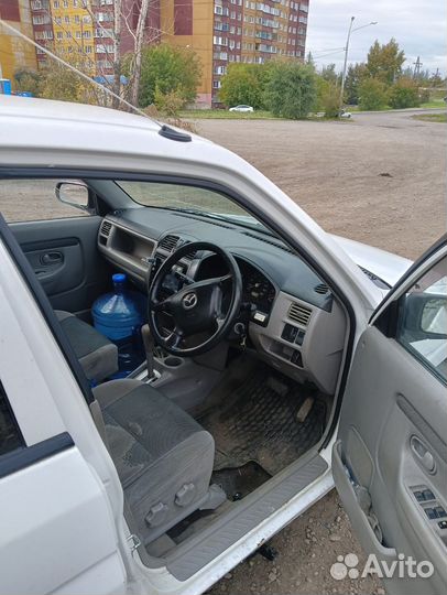 Mazda Demio 1.3 AT, 2002, 241 738 км