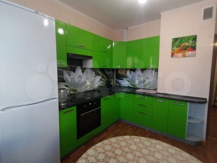 2-к. квартира, 57 м², 7/17 эт.