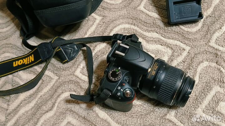 Фотоаппарат зеркальный