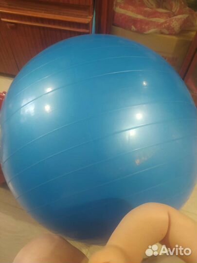 Гимнастический мяч фитбол