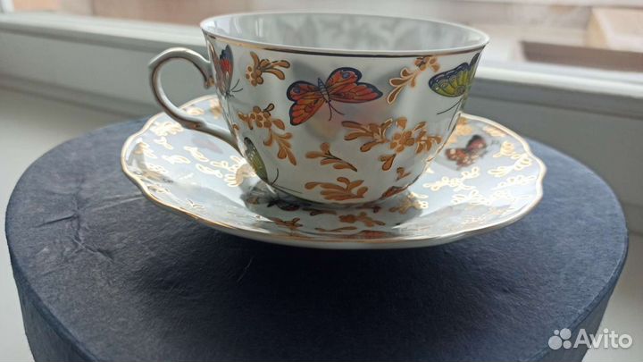 Фарфоровая чайная пара