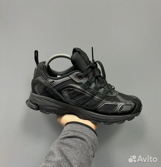 Кроссовки adidas sftm-001