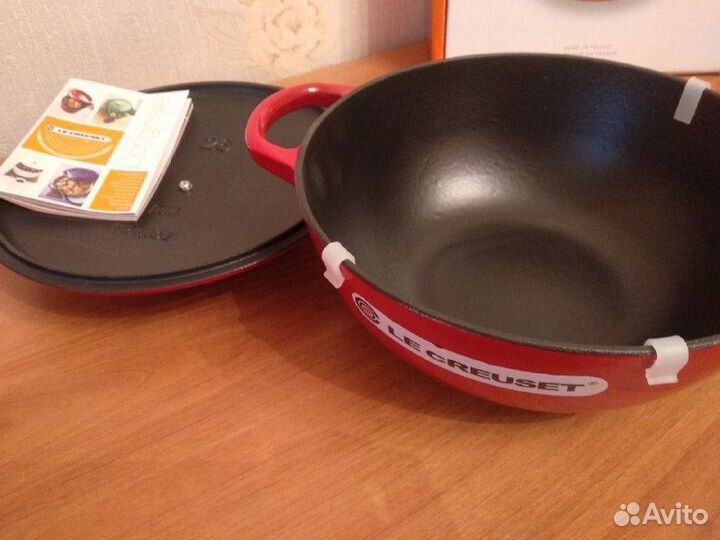 Казан чугунный Le Creuset, 26 см, 4,1 л, вишня