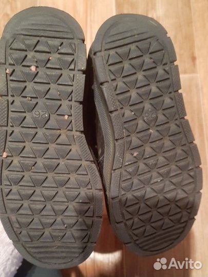 Ботинки демисезонные для девочки 26 размер