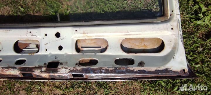 Дверь багажника москвич 2141