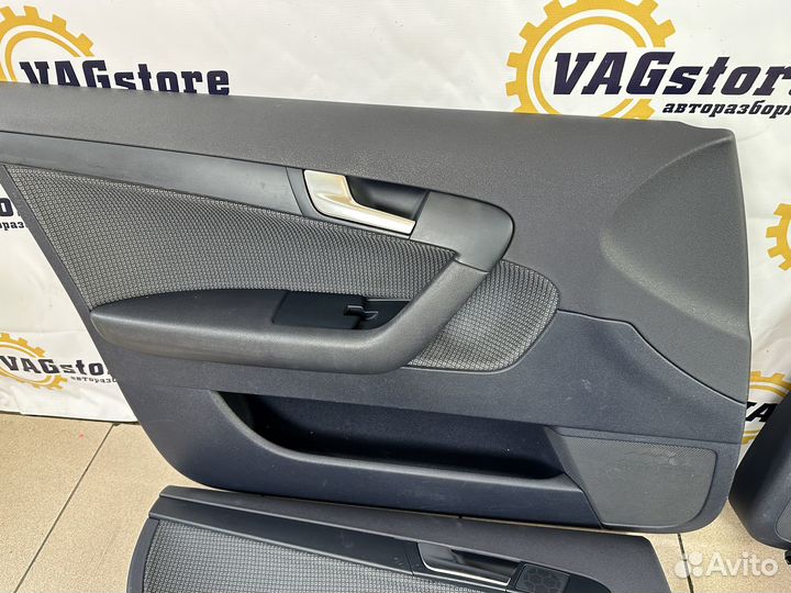 Обшивки дверей комплект Audi A3 8P 2006