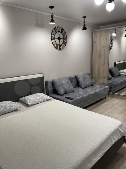 1-к. квартира, 42 м², 9/9 эт.